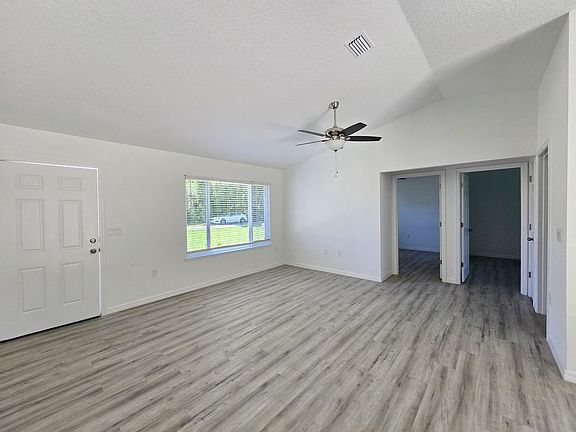 2nd image of 1781 NE 6th Ave