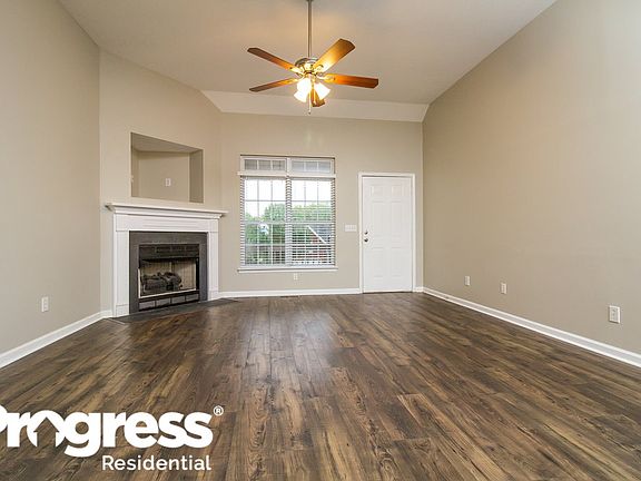 3rd image of 604 Parrish Wood