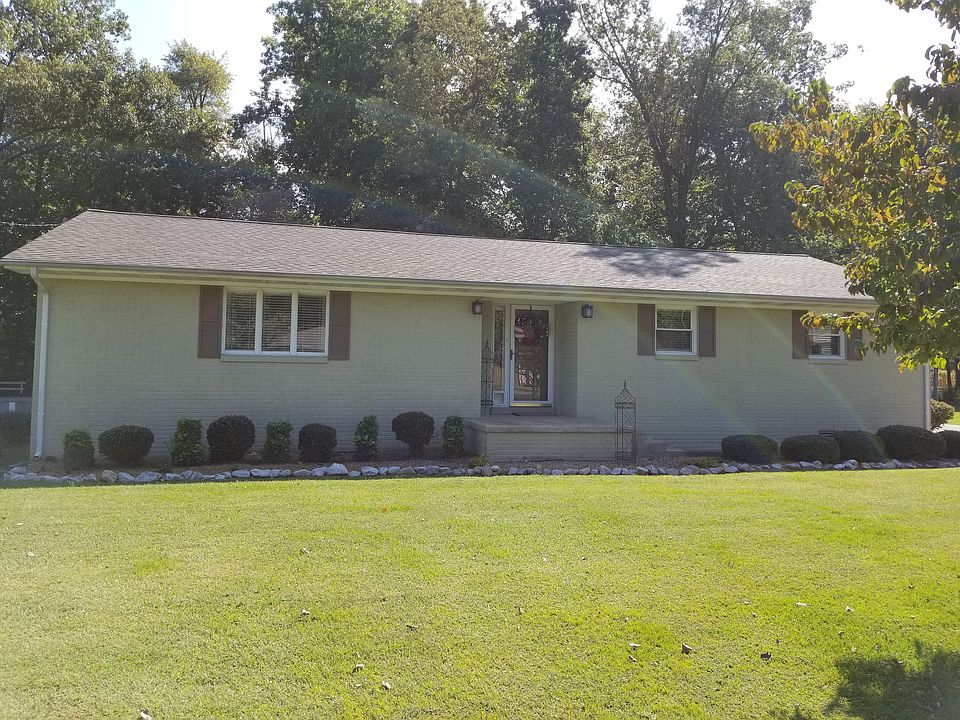 1st image of 20 Biscayne Dr