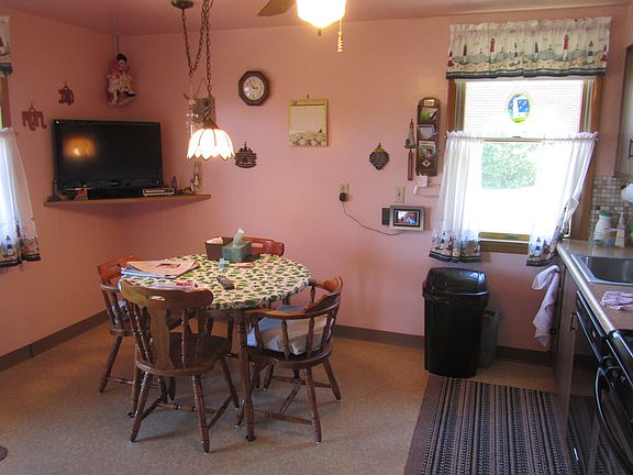 1st floor kitchen