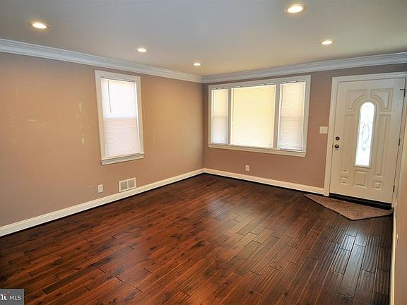 2nd image of 5406 Omaha Ave