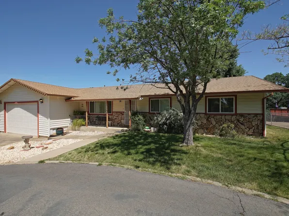 30 La Colina Ter, Anderson, CA 96007