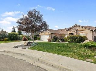 4834 W Coppola Ct, Visalia, CA 93277