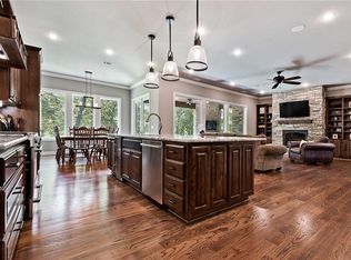 3640 Oak Tree Dr, Centerton, AR 72719