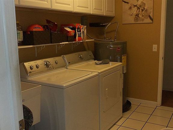 5th image of 7869 Silsby Dr