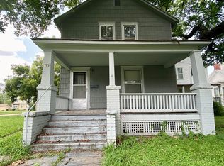 633 SW Lincoln St, Topeka, KS 66606