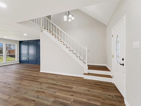 4th image of 15402 Sterling Lake Drive