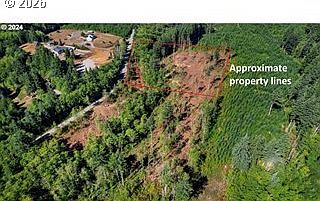 2nd image of NE Berry Rd
