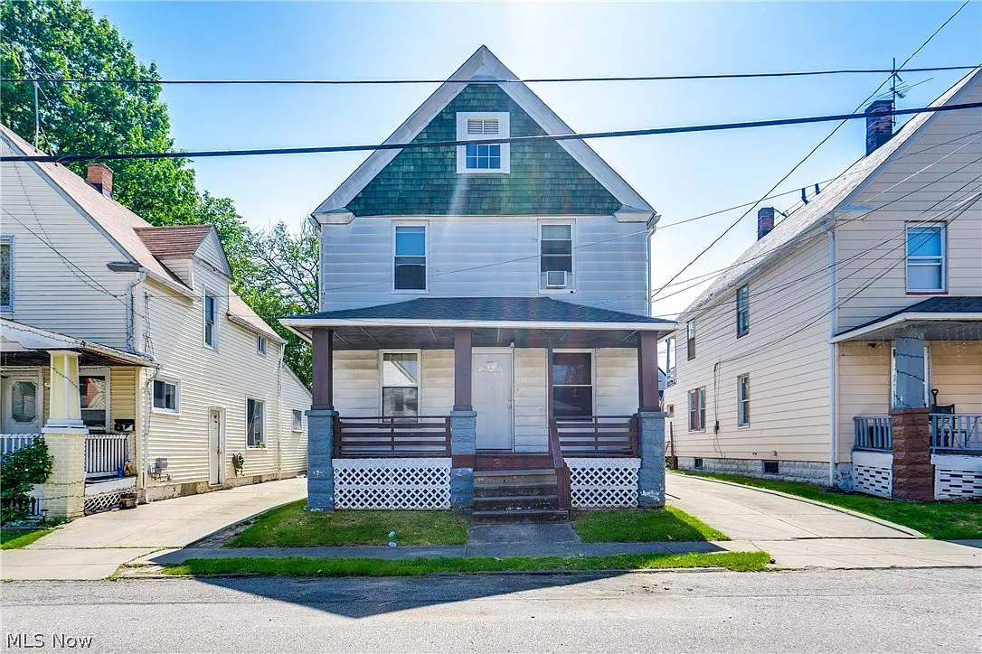 3657 W 47th Pl photo 1