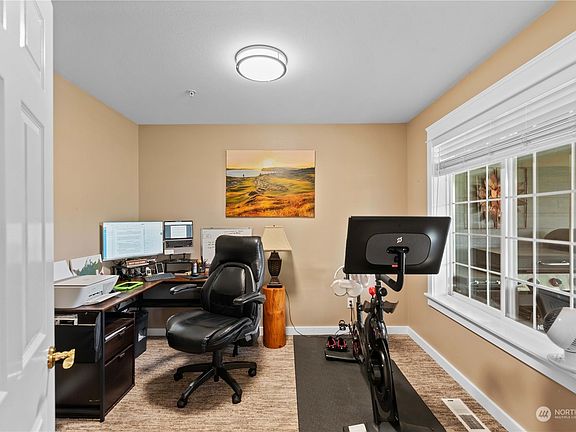 5th image of 2354 Prairie Drive