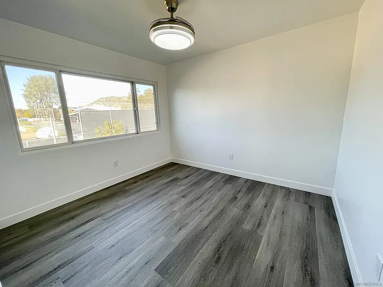 13875 Wayland Grove Ct — Photo 17