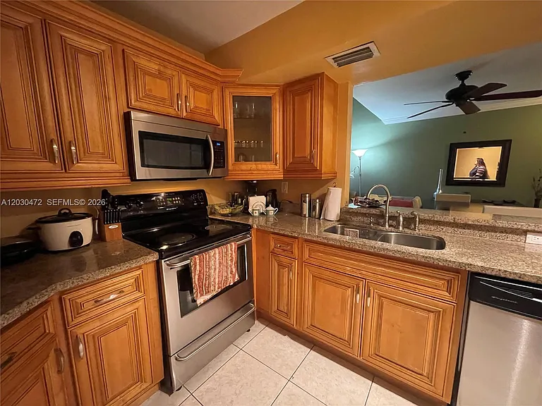 9711 Fontainebleau Blvd #D203 — Photo 10