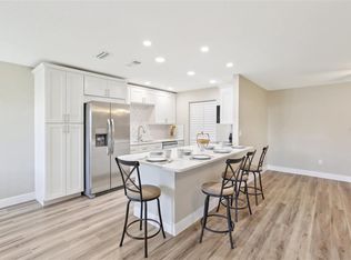 1203 16th Cir SE, Largo, FL 33771