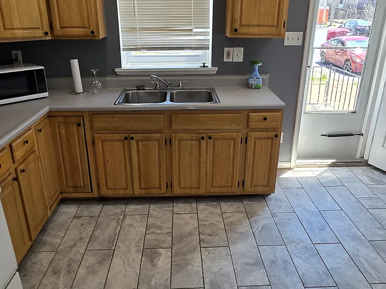 2133 W Mulberry St — Photo 4