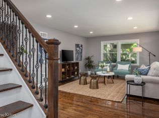 919 Meadowlawn Ave, Downers Grove, IL 60516