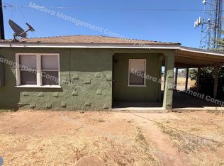 712 3/4 S D St, Madera, CA 93638