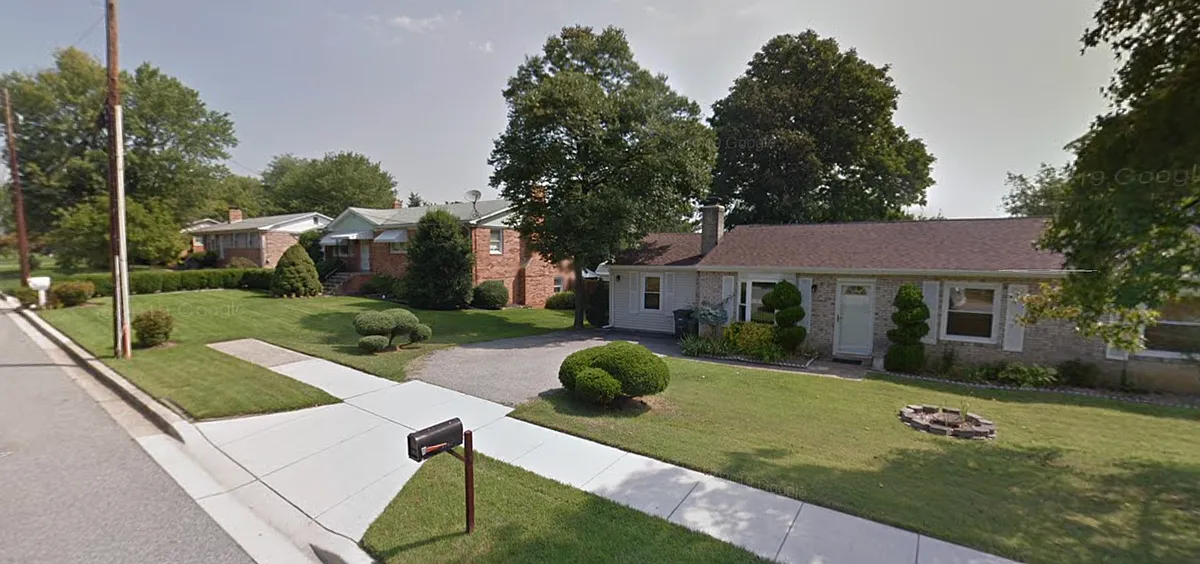 Building Photo - Cooper Dr