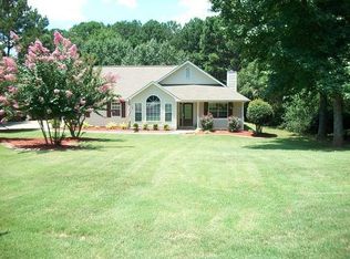 73 Noah Dr, Newnan, GA 30265