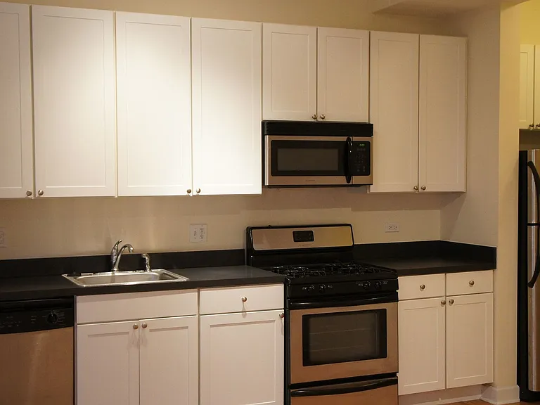 4715 N. Sheridan LLC — Photo 17