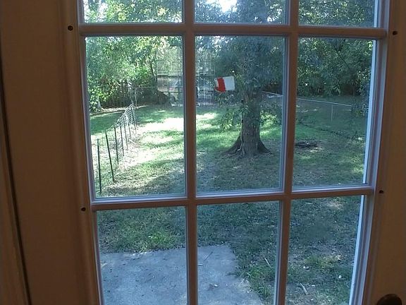 3rd image of 2749 Park Dale Dr