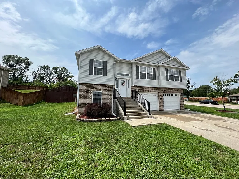 103 Copper Ct — Photo 1