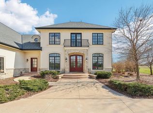 N88W38771 Mapleton Rd, Oconomowoc, WI 53066