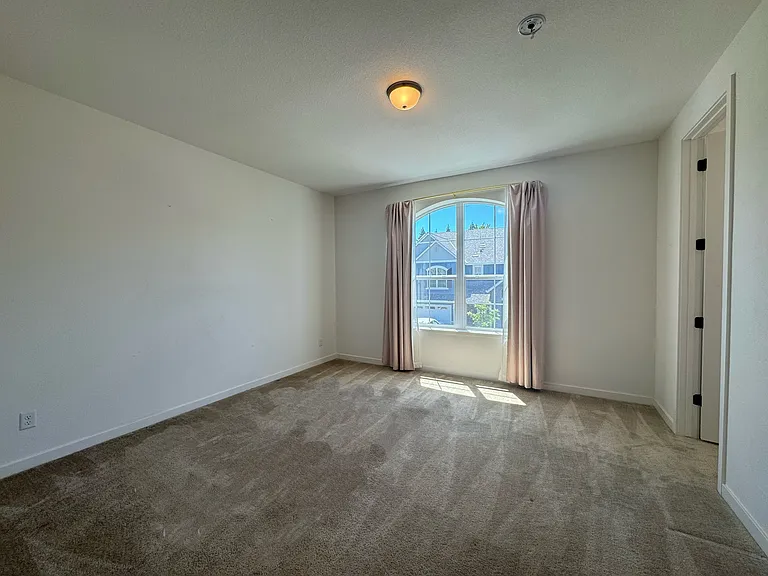 9031 Summit Ln — Photo 8