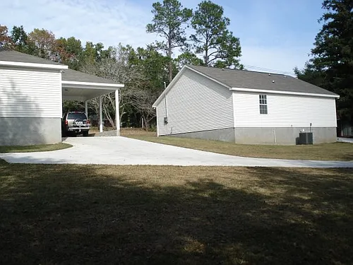 2605 Hartsfield Rd Photo 1