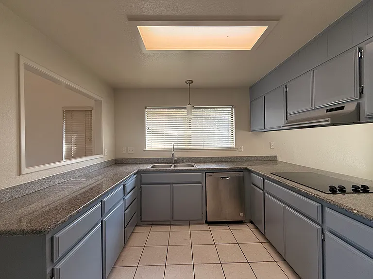 7134 Lighthouse Dr — Photo 16