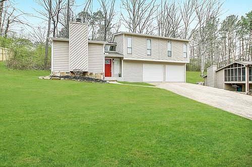 2nd image of 9893 Riverwood Ct