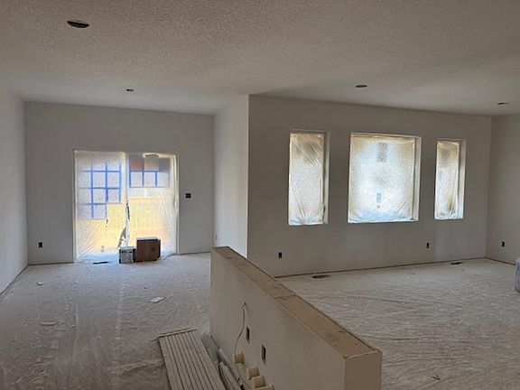 5th image of 2807 Autumn Woods Dr