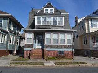 19 S Surrey Ave, Ventnor City, NJ 08406