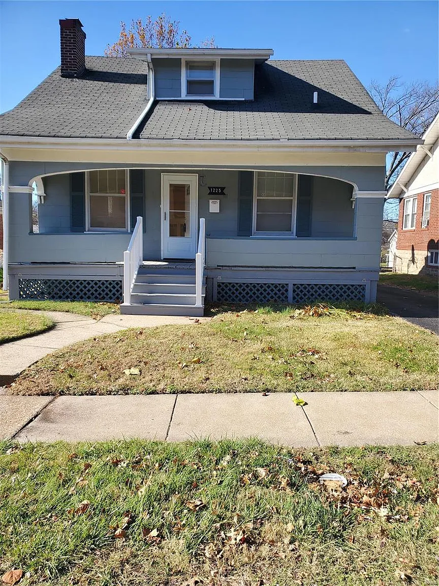 1225 Buckner Pl photo 1