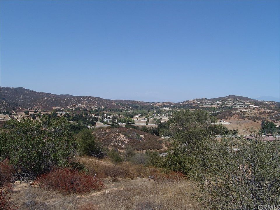 1st image of 17 Vista Del Bosque