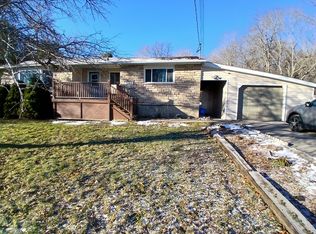 542 Stella Ave #2, Kingston, ON K7L4V1