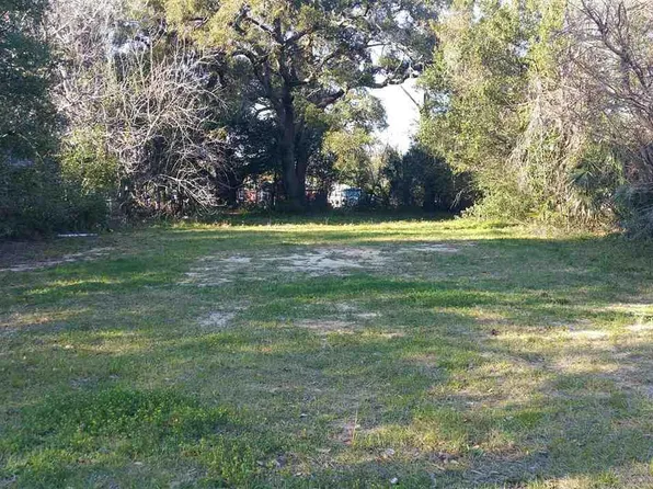 202 E Cross St, Pensacola, FL 32503