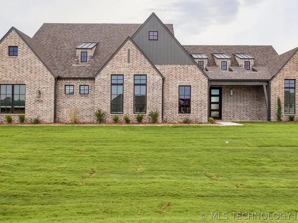 17576 S 52nd East Ave, Bixby, OK 74008