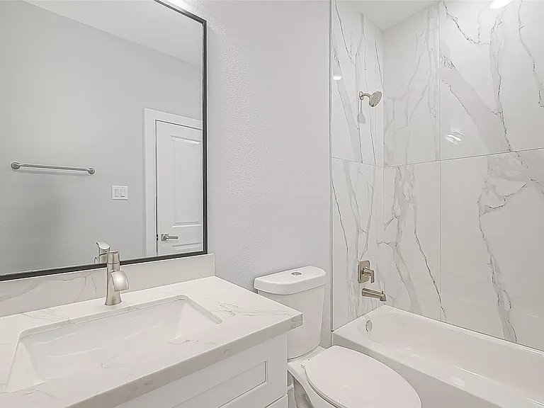 9204 Buffum St — Photo 11
