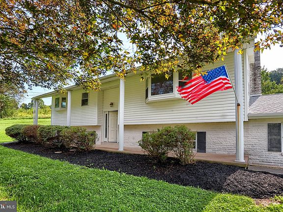 4th image of 7620 Spring Rd