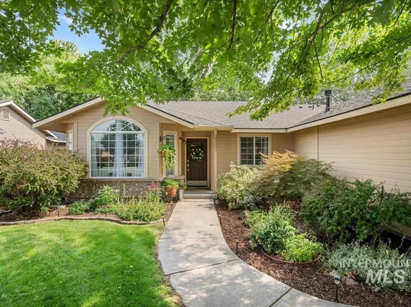 6832 N Waterlilly Way, Boise, ID 83714