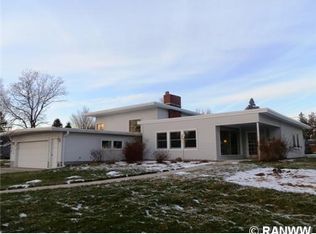 319 Hilltop Dr, Rice Lake, WI 54868