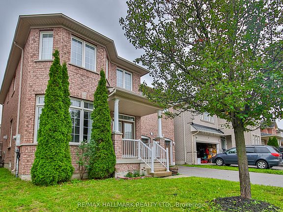 2nd image of 15 Briarglen Rd