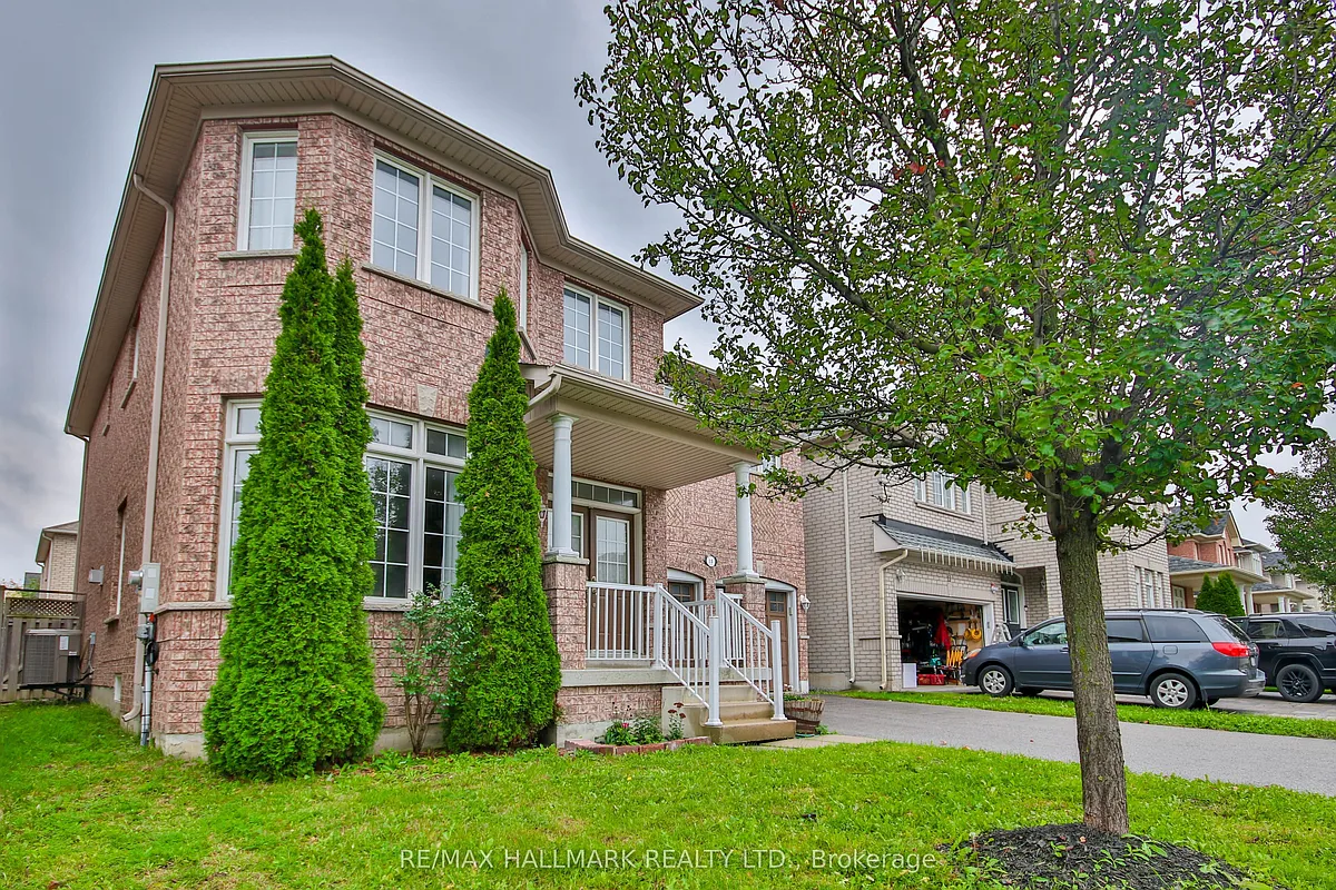 Building Photo - 15 Briarglen Rd
