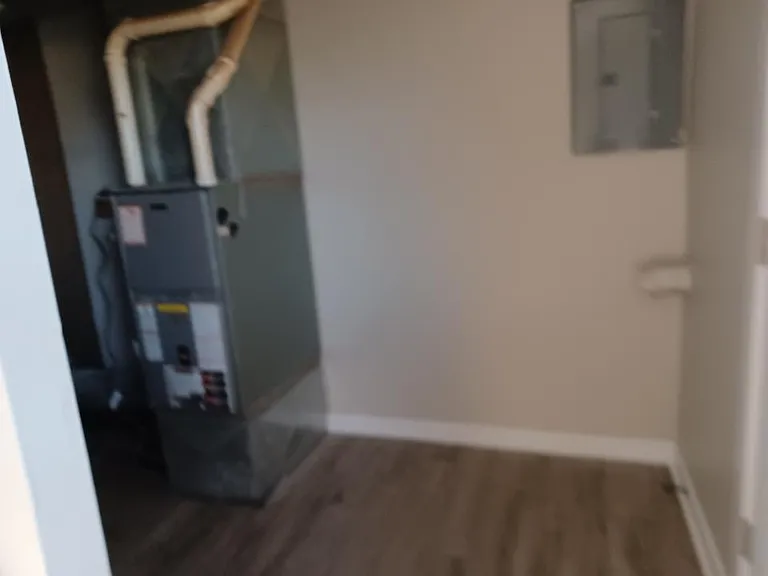 420 S Wheatland Ave — Photo 11