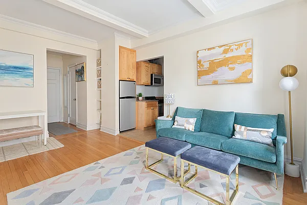 Rented by BLU Real Estate | media 2