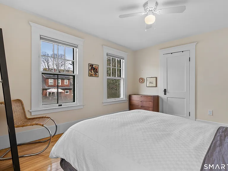 53 Turner Ave — Photo 25