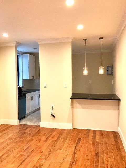 1st image of 2151 27th St APT B2