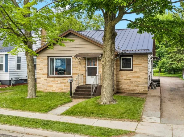 425 THIRD STREET, Stevens Point, WI 54481