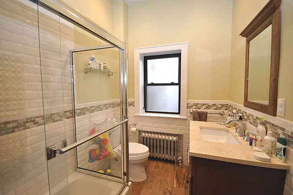 Rented by Corcoran | media 23