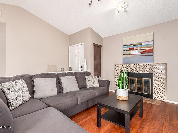 5th image of 6903 W Gardenia Ave